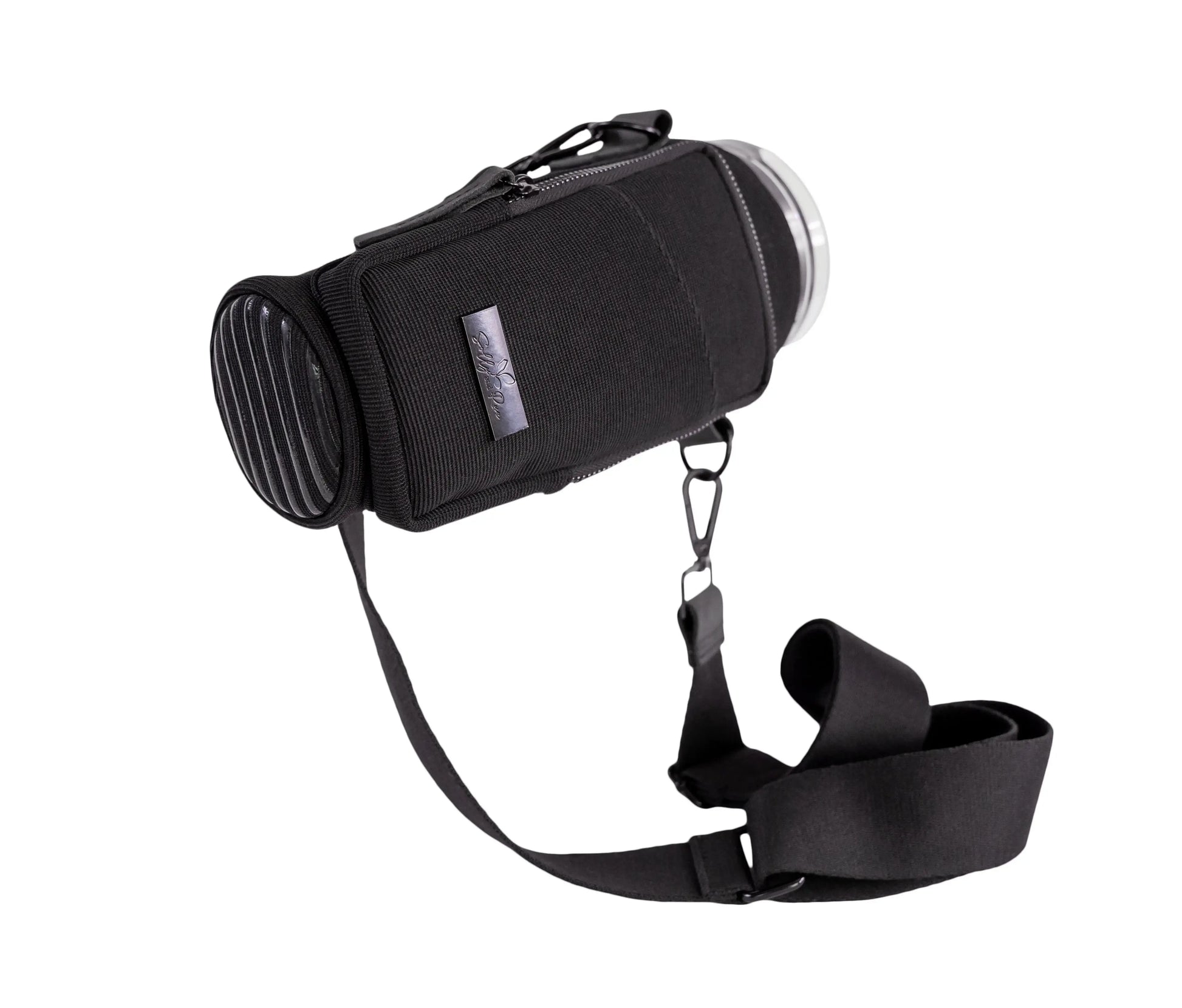 High-quality tumbler purse with leather trim and durable metal hardware. Fits many bottles and tumblers up to 40oz